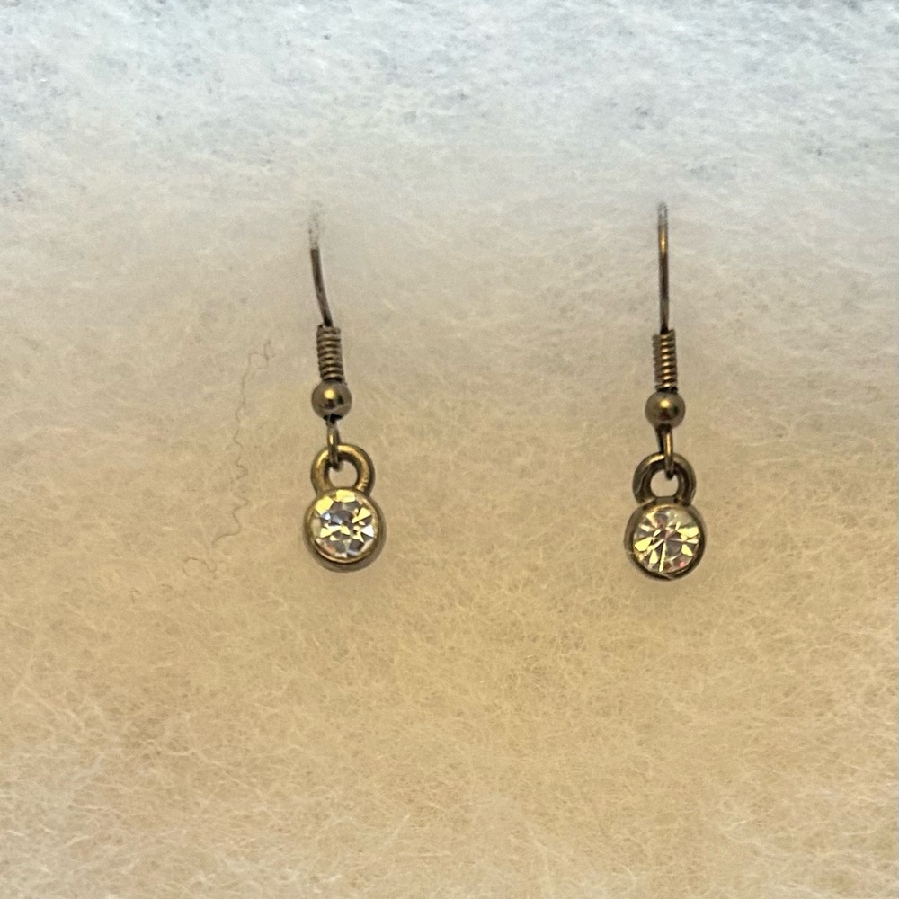 Silver and cubic zirconium earrings